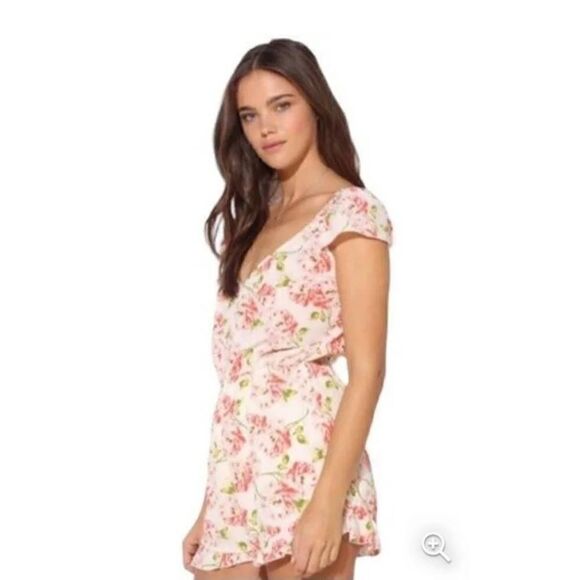 Pins & Needles Floral Romper - Picture 1 of 9